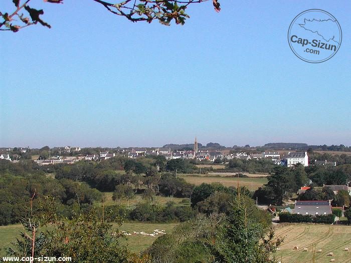 Le bourg de Cleden