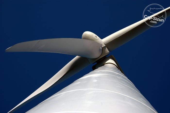 Une des éoliennes de Goulien