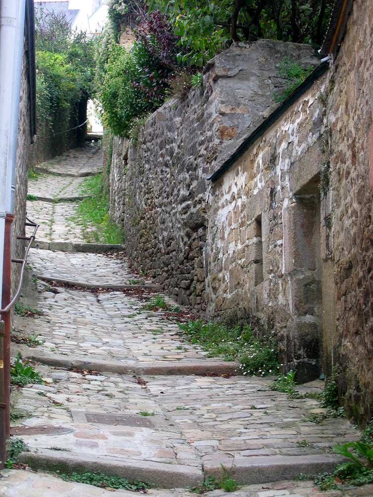Pont Croix, la Petite Rue Chère