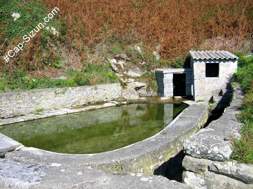 Un lavoir à Lescoff