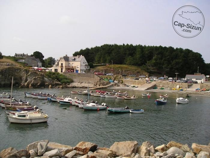 Pors Poulhan, le port