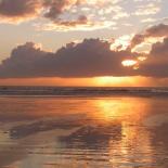 450-coucher-de-soleil-sur-la-baie-des-trepasses