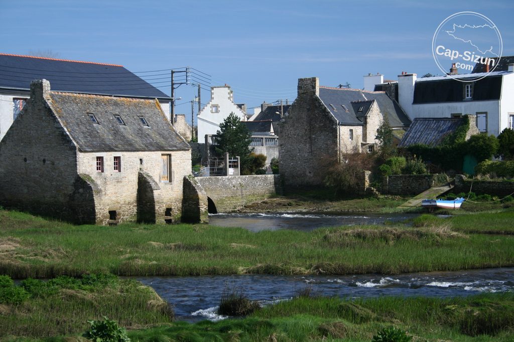 Le moulin à Pont-Croix
