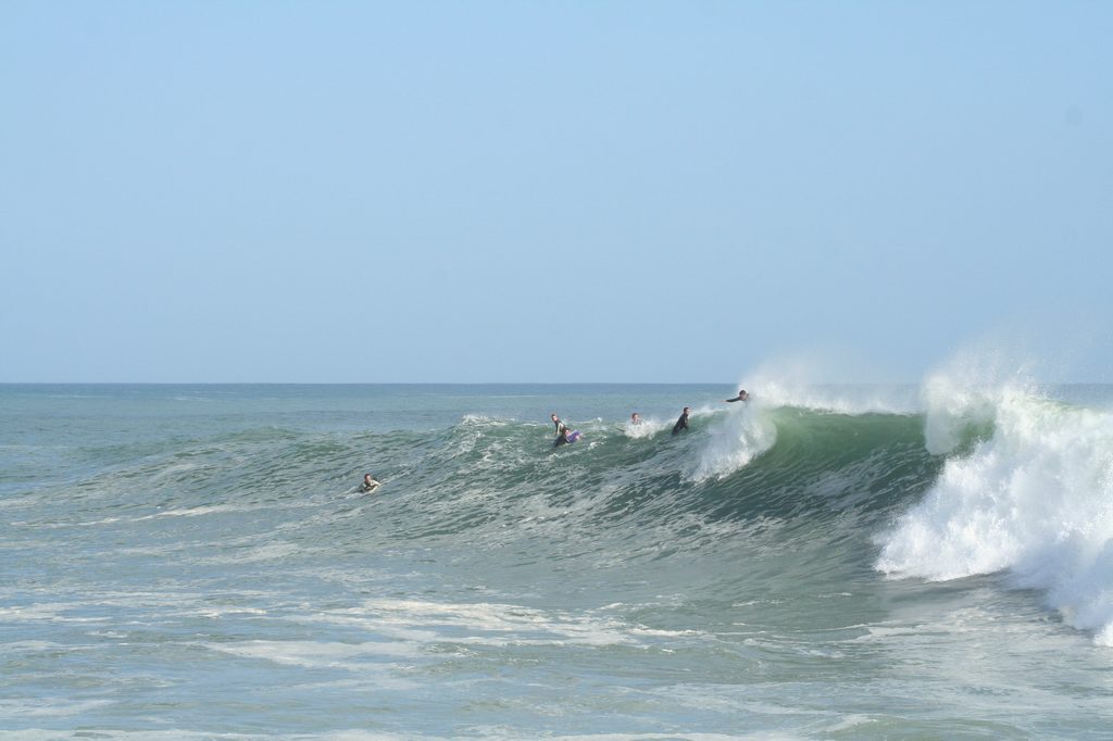 Surfeurs à Lervily