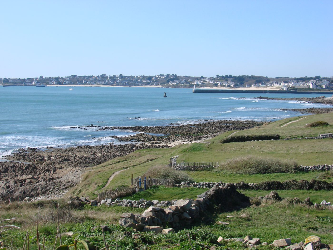 Vue depuis la rue des Courlis Plouhinec